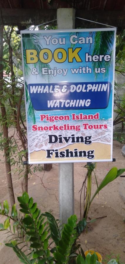 Walkers Hostel Trincomalee Exterior photo